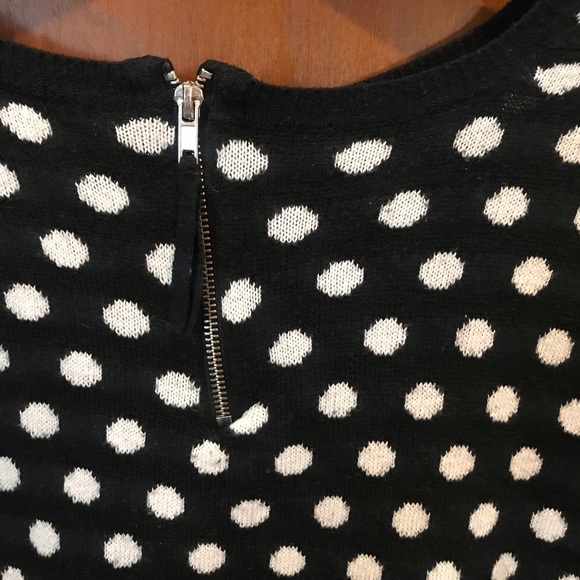*donate 3/1/22* H&M wool blend crew neck sweater - Picture 4 of 8